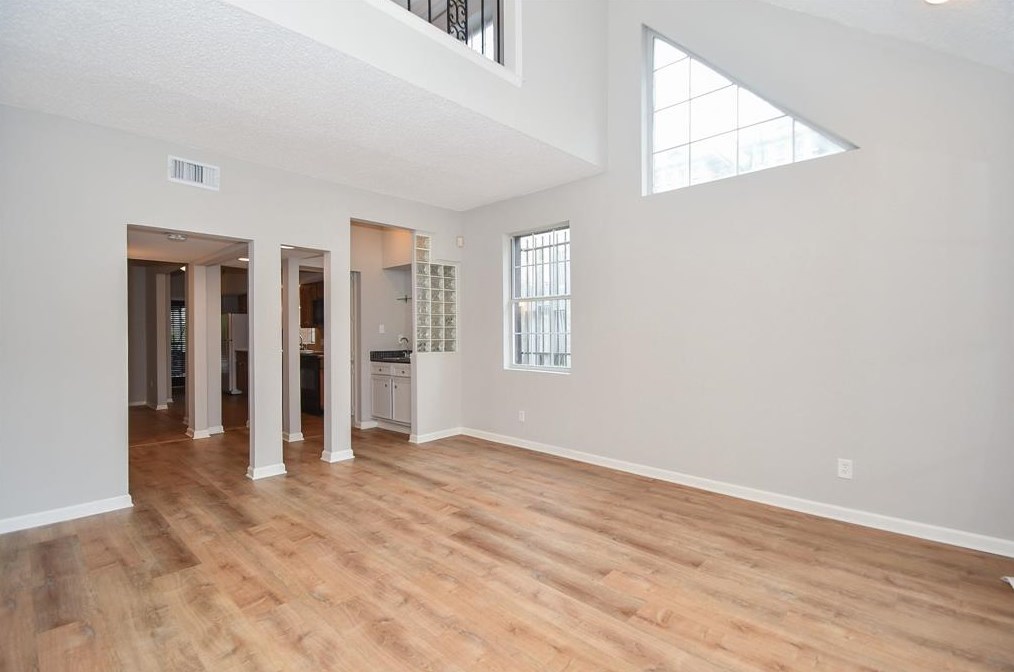 3010 Helena St, Houston TX  77006-3326 exterior