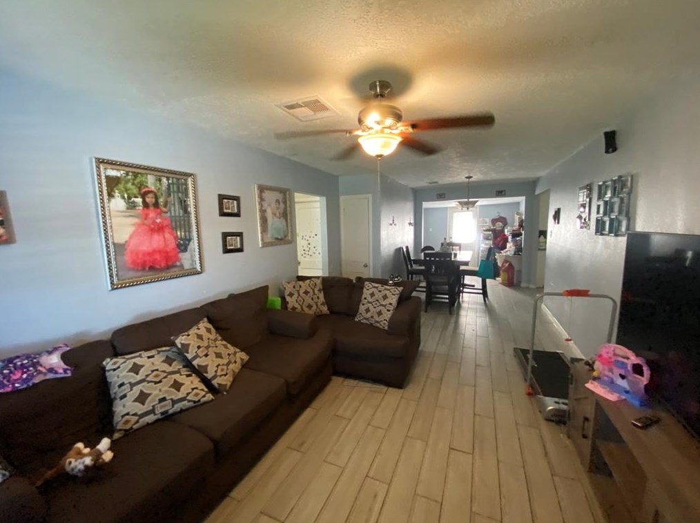 120 Volney St, South Houston, TX 77587