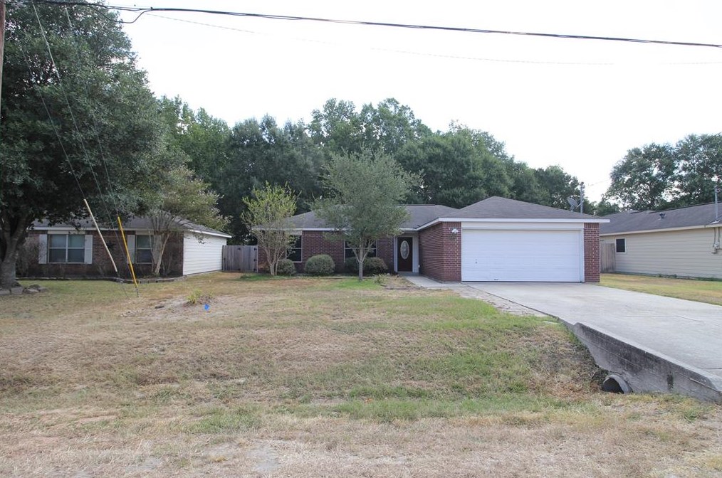 16405 Sun View Ln, Conroe, TX 77302
