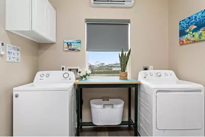 1391 Keith Ave, Gilchrist, TX 77617 - Photo 24