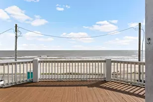 1391 Keith Ave, Gilchrist, TX 77617 - Photo 10