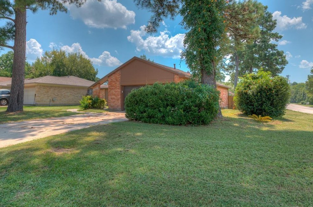 4006 Reynaldo Dr, Spring, TX 77373-7496