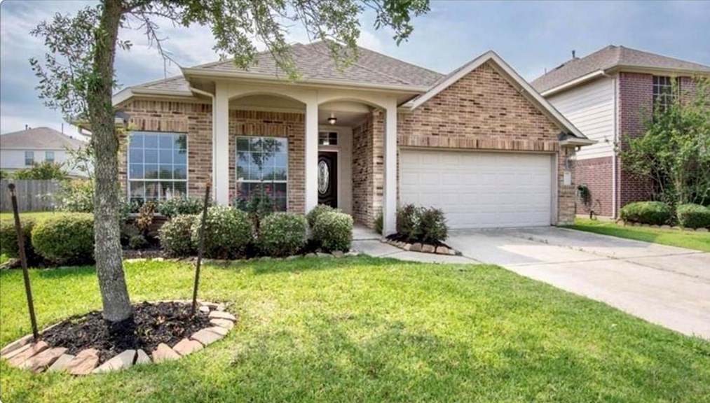20842 May Showers Cir, Houston, TX 77095