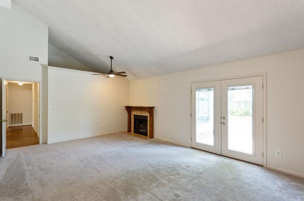 2231 Greencove Ln, Sugar Land TX  77479-2220 exterior