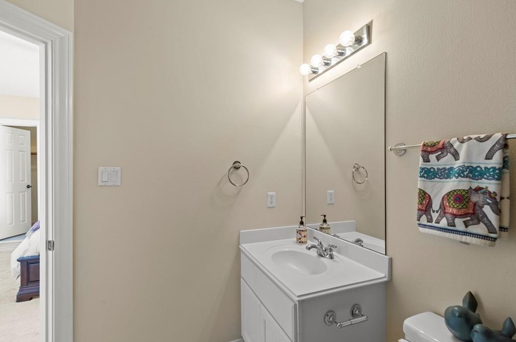 5807 Santa Fe Spg Dr, Houston TX  77041-5759 exterior