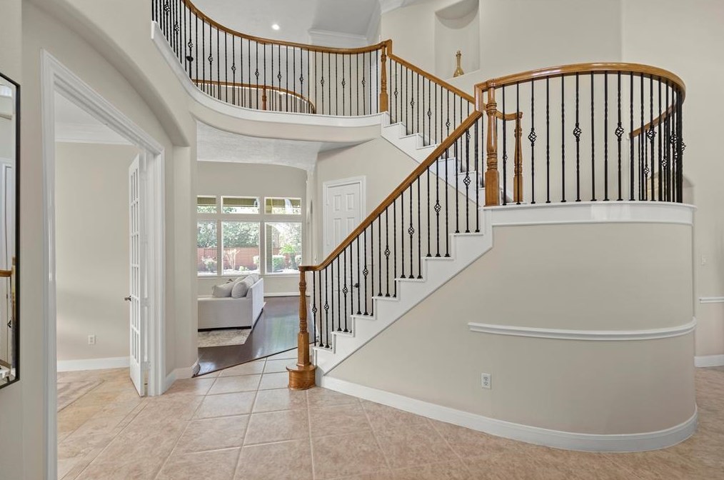 5807 Santa Fe Spg Dr, Houston TX  77041-5759 exterior