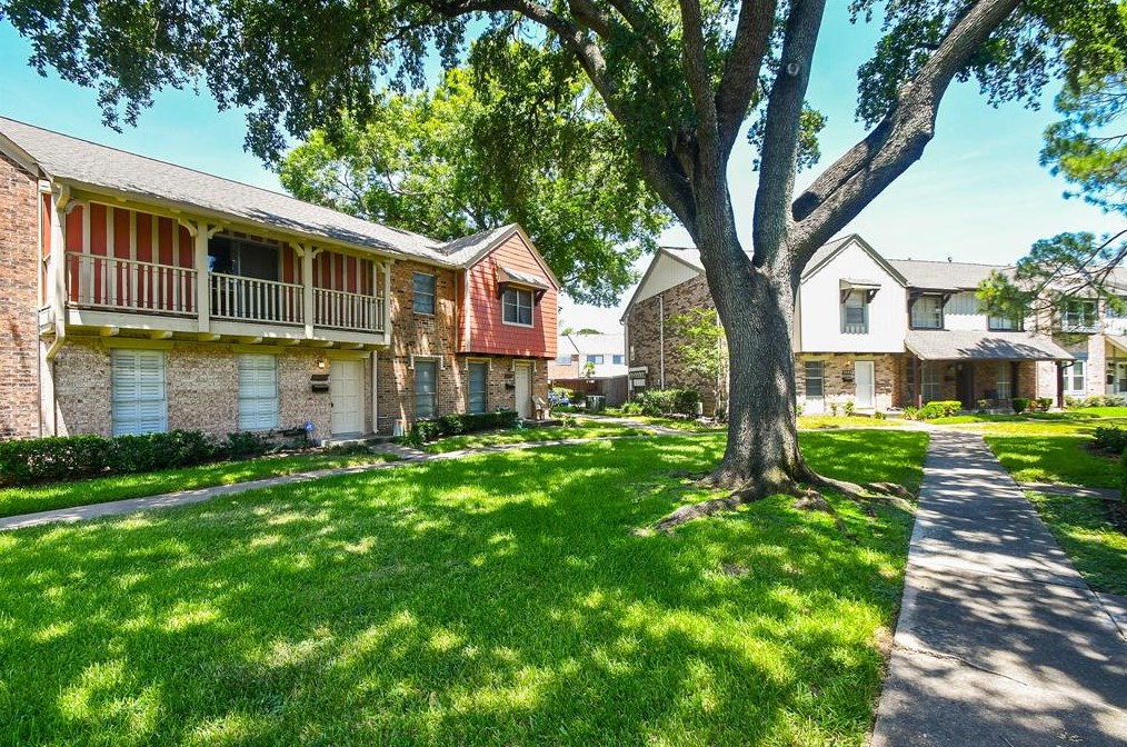 10484 Hammerly Blvd # 79, Houston, TX