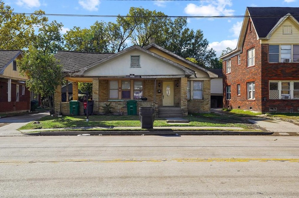 1528 Telephone Rd, Houston TX  77023-3635 exterior