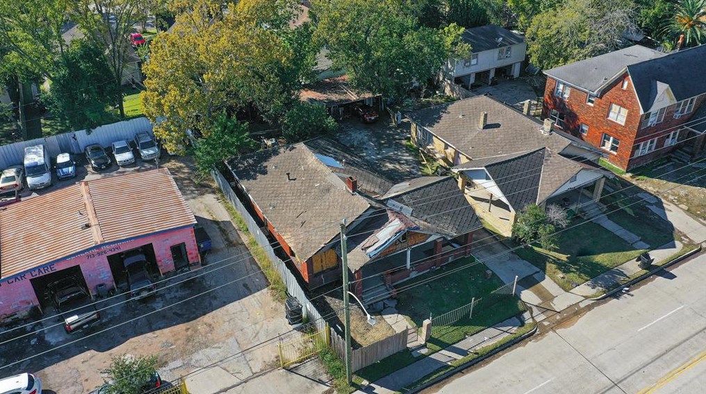 1528 Telephone Rd, Houston TX  77023-3635 exterior