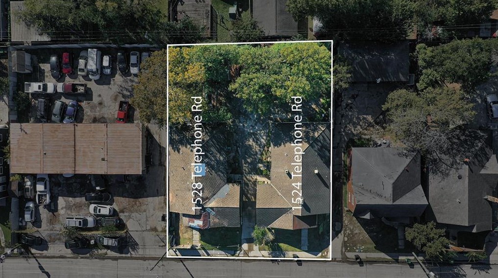 1528 Telephone Rd, Houston, TX 77023-3635