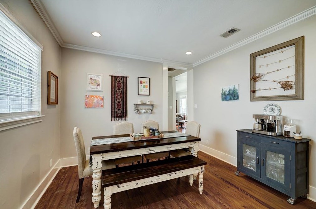 932 Tulane, Houston TX  77008-6842 exterior