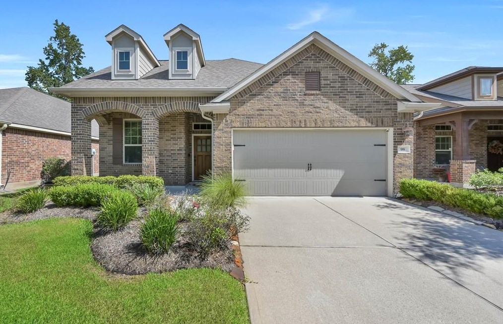 98 Wood Drake Pl, Tomball, TX 77375