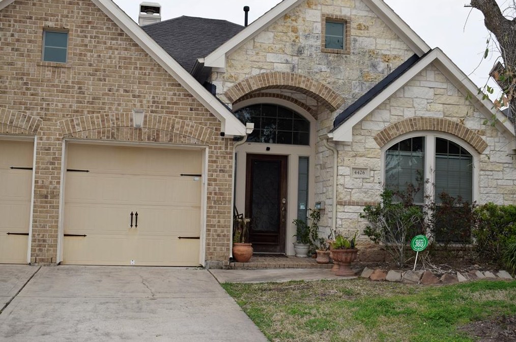 4426 Enchanted Spring Ct, Sugar Land, TX 77479