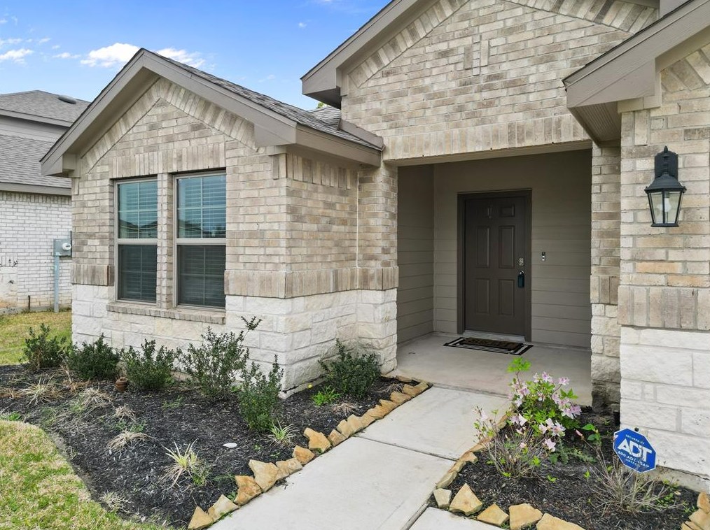 10929 33rd Ave N, Texas City, TX 77591