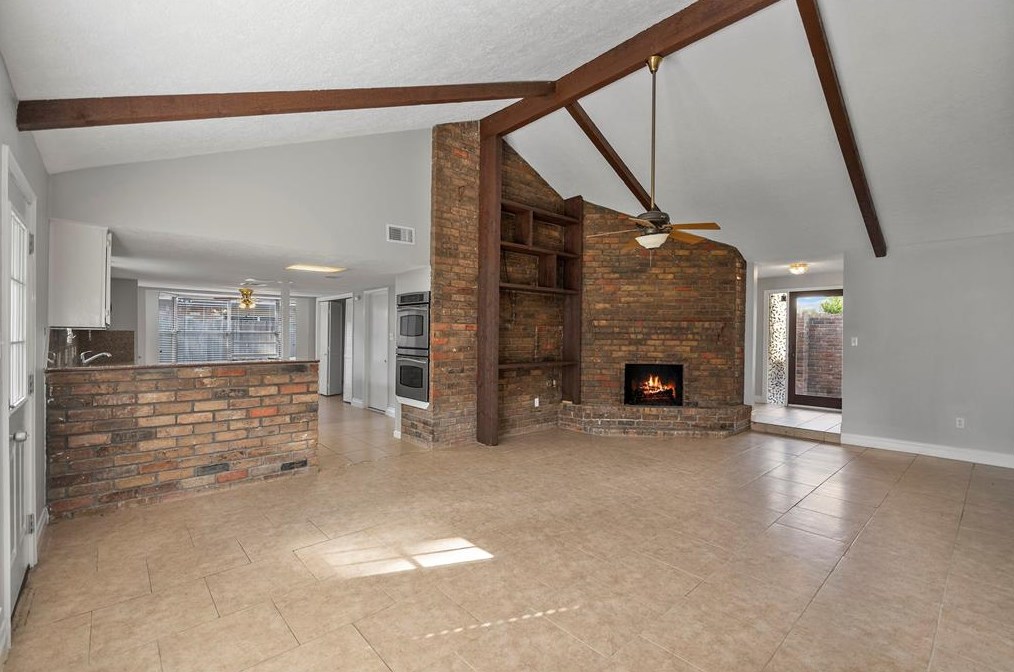 15639 Boulder Oaks Dr, Houston TX  77084-3008 exterior