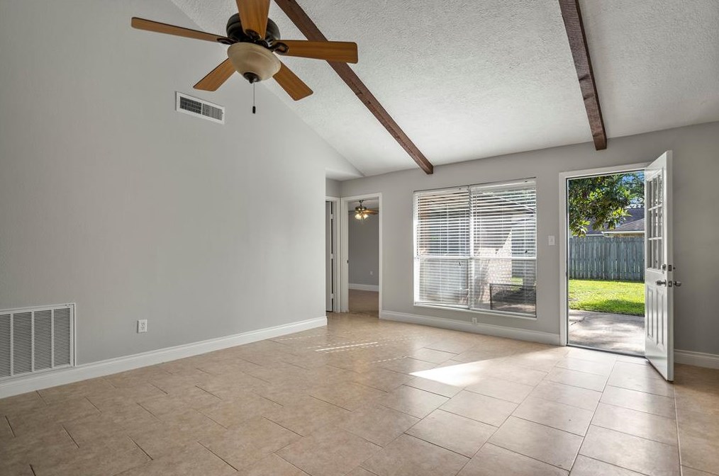 15639 Boulder Oaks Dr, Houston TX  77084-3008 exterior