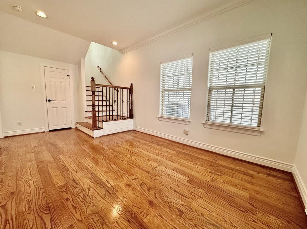 4507 Crawford St, Houston, TX 77004