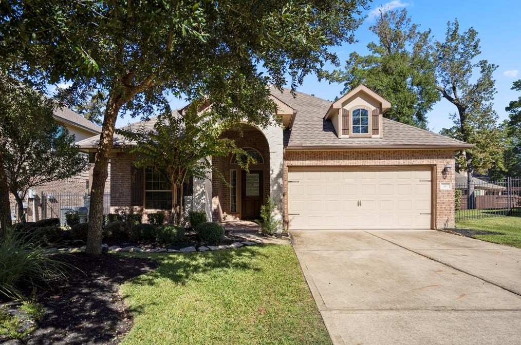 10 Handbridge Pl, Tomball, TX 77375