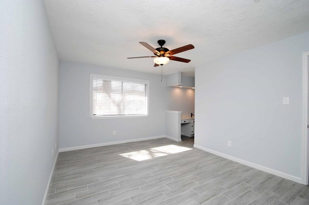 5834 Woodmancote Dr, Humble TX 77346-2734 exterior