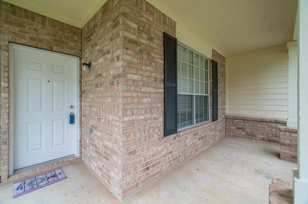 1111 Turnberry Park Ln, Spring TX  77373-8275 exterior