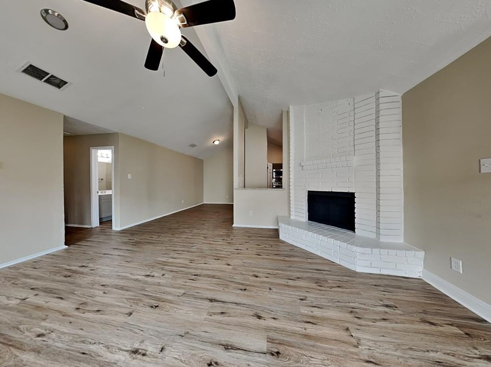 7122 Haven Creek Dr, Cypress, TX 77433
