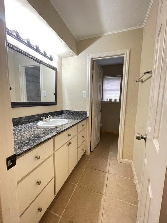 16015 Southampton Dr, Spring, TX 77379