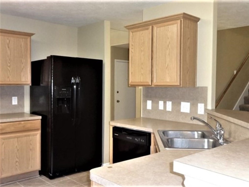 2718 Copeland Mill Ln, Houston, TX 77047