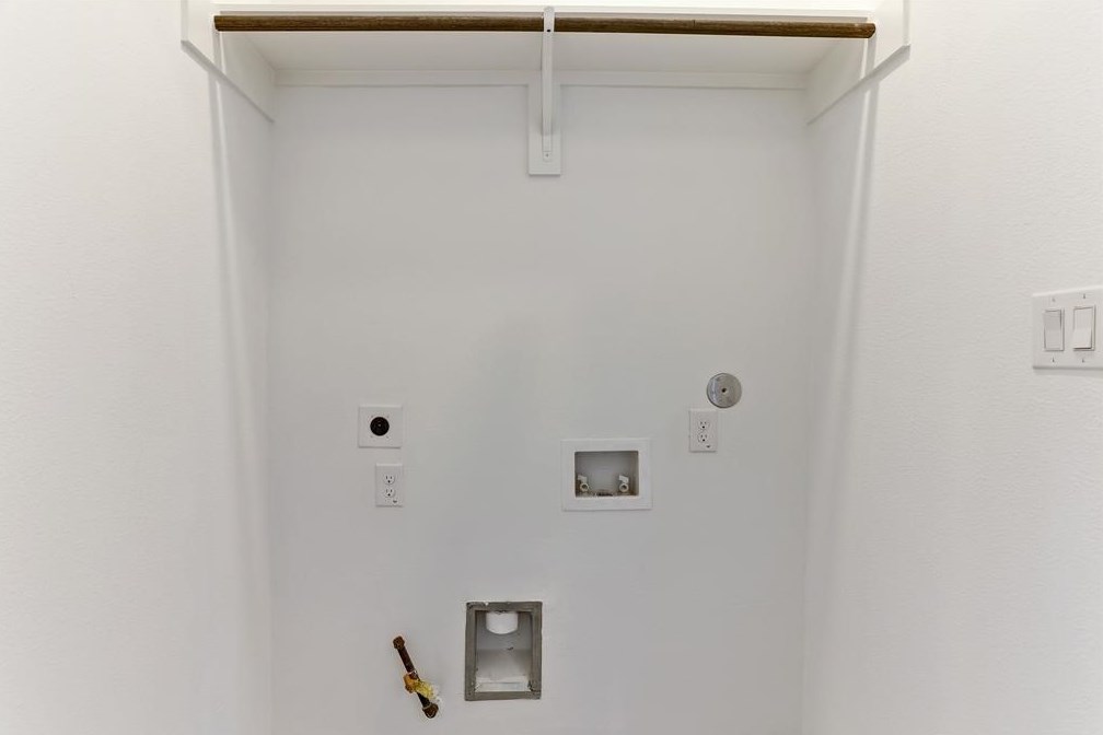 308 40 St, Houston TX 77022-4741 exterior