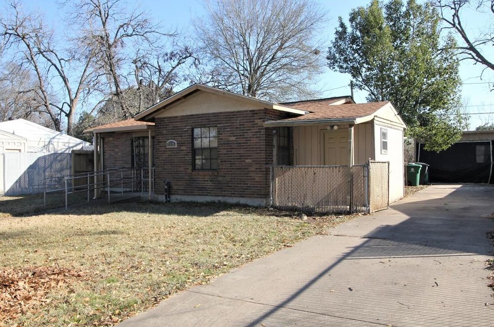 7526 Moline St, Houston, TX 77087