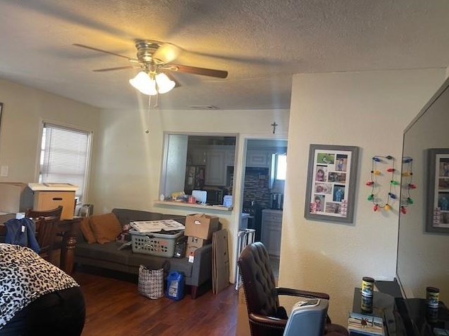 223 Hahlo St, Houston, TX 77020