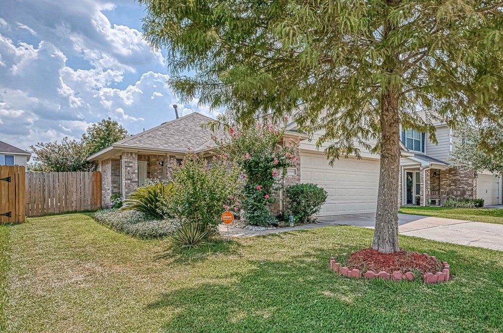 11026 Crosby Field Ln, Houston, TX 77034