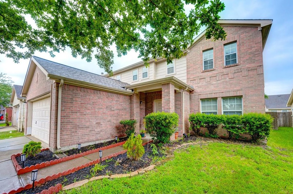 18118 Hammondsport Ln, Cypress, TX 77429