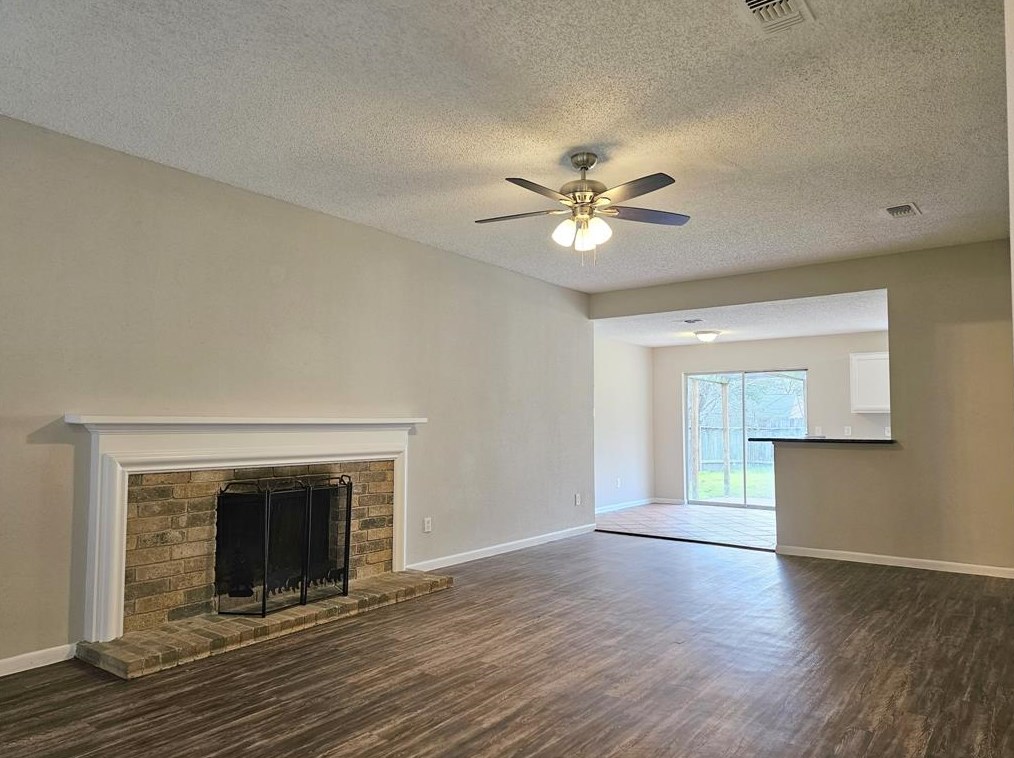 6103 Wolfboro Dr, Houston, TX 77041