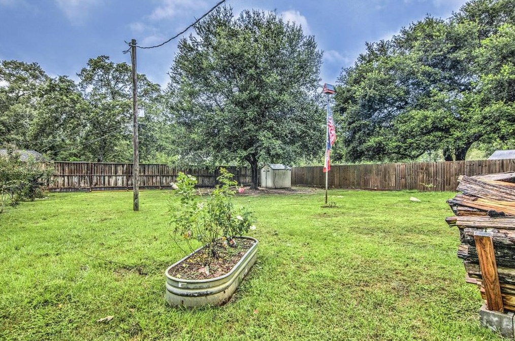 341 Neidigk Sawmill Rd, Magnolia, TX 77354