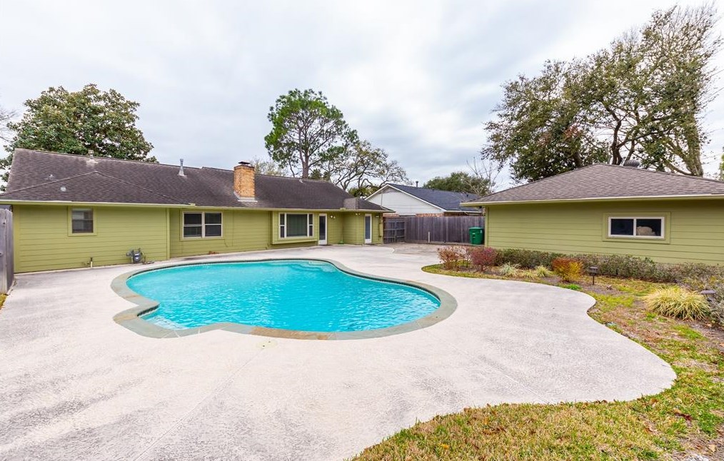 8822 Hazen St, Houston, TX 77036