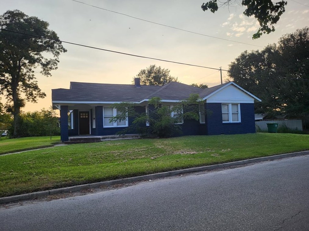 125 Canton St, Houston, TX 77012-1421