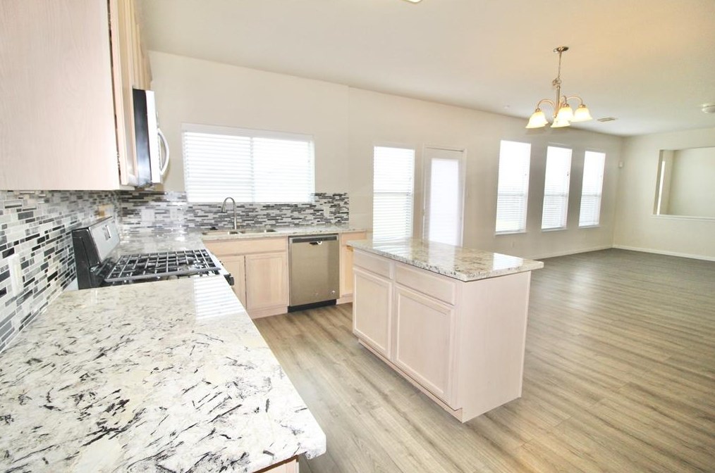 3226 Fountain Hills Dr, Missouri City, TX 77459