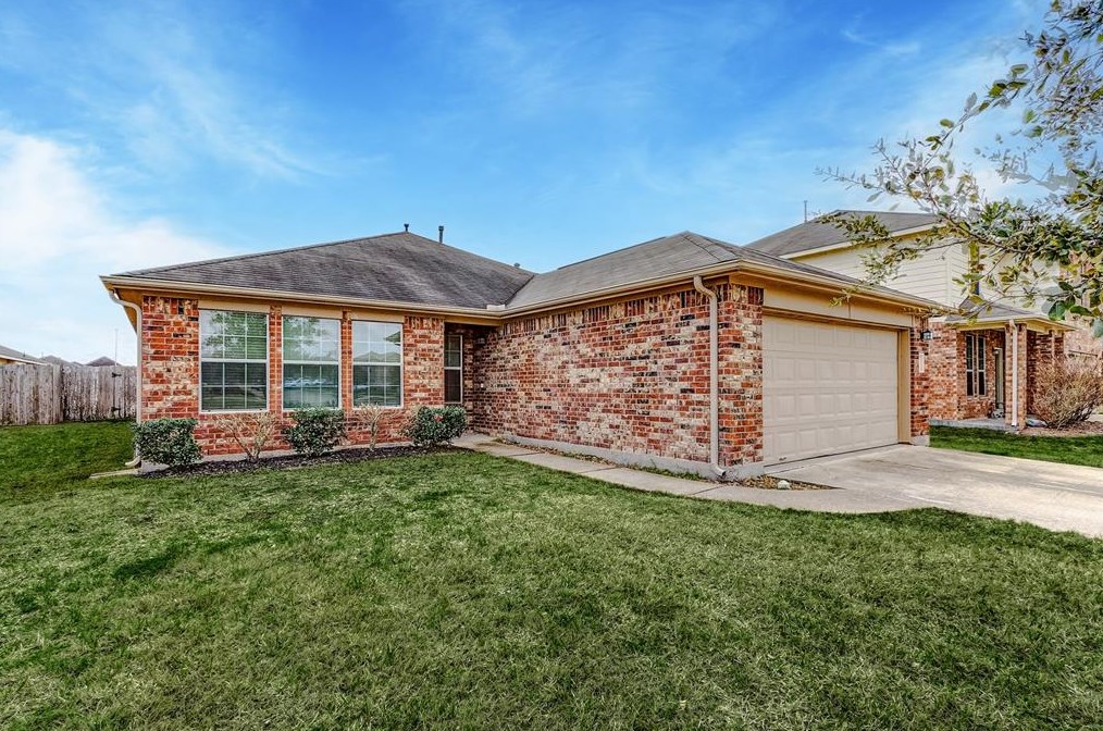 2611 Verano Dr, Richmond, TX 77406