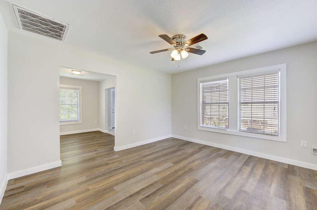 4111 Dabney St, Houston TX  77026-4128 exterior