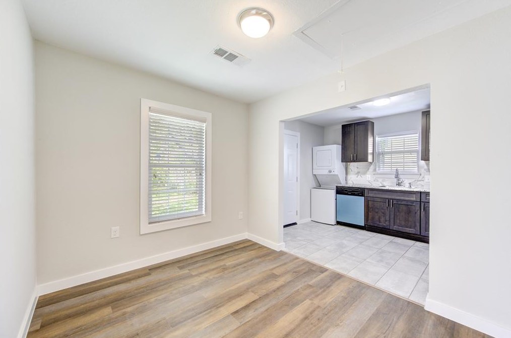 4111 Dabney St, Houston TX  77026-4128 exterior