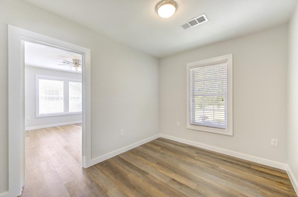 4111 Dabney St, Houston TX  77026-4128 exterior
