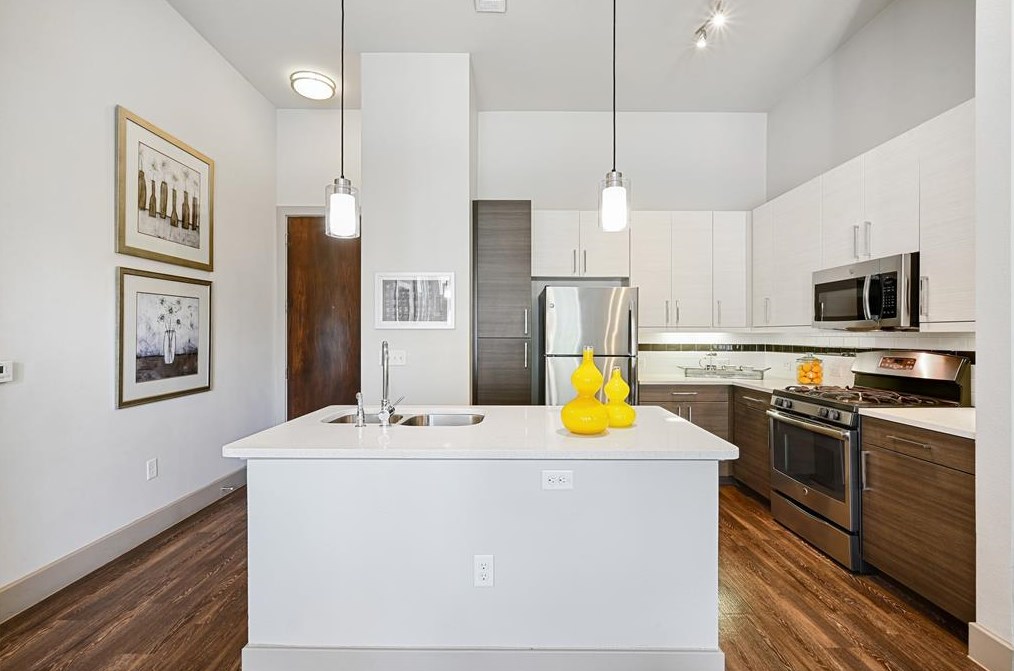 2411 Fondren Rd #a4, Houston, TX 77063