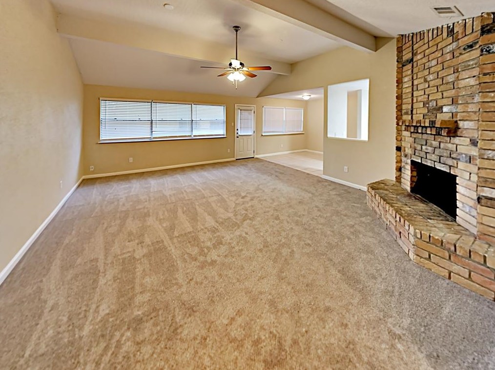 3410 Pinechester Dr, Houston, TX 77066