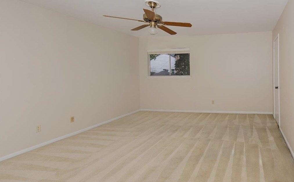 5418 Pebble Spg Dr, Houston TX 77066-2541 exterior