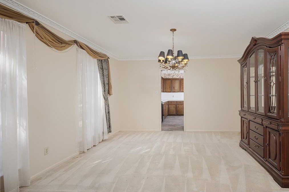 5418 Pebble Springs Dr, Houston TX  77066-2545 exterior