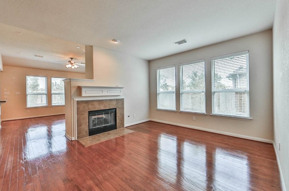 9506 Gramond Hall Ct, Spring TX  77379-3351 exterior