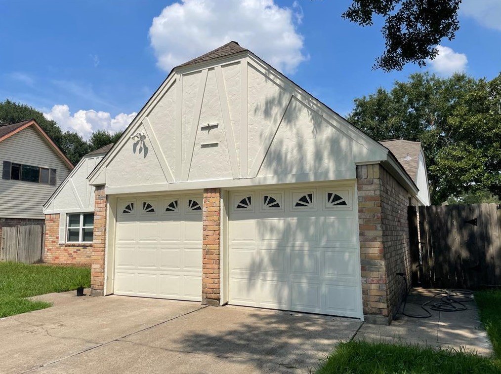 16218 Morning Mist Dr, Houston, TX 77090-4726