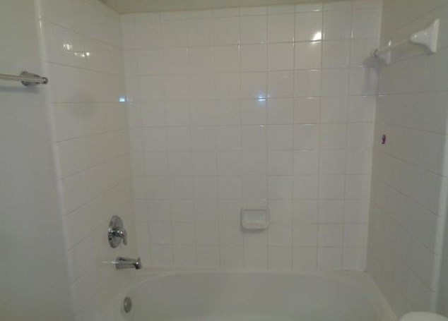 14339 Mooreview Ln, Houston TX  77014-1484 exterior
