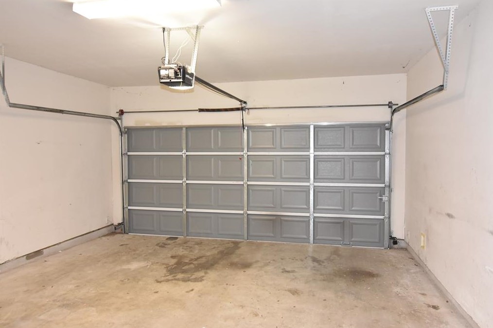 14339 Mooreview Ln, Houston TX  77014-1484 exterior