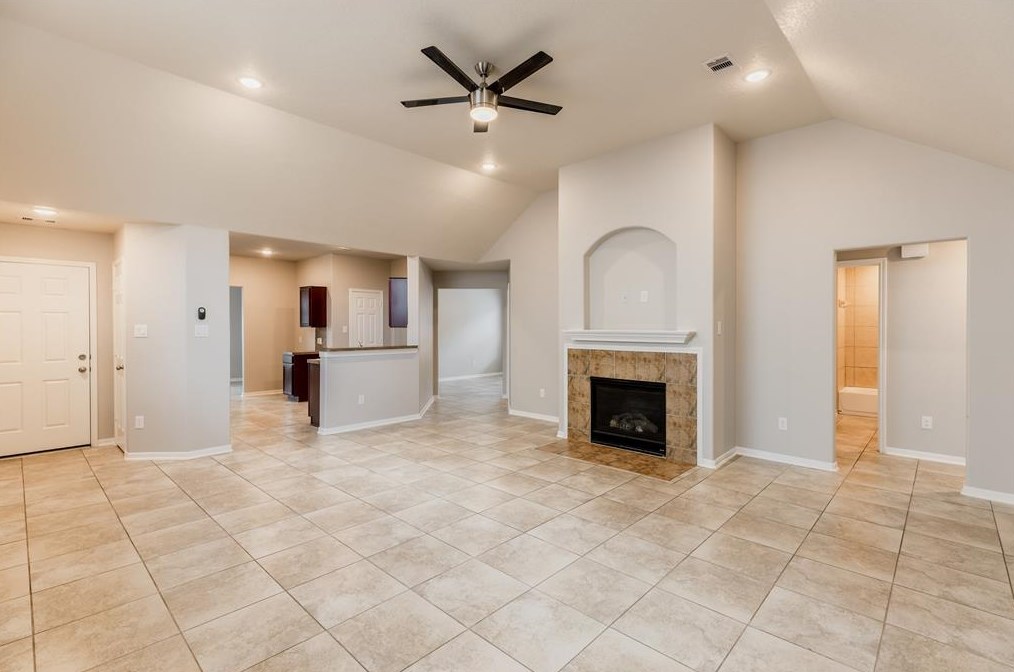5003 Colony Hurst Trl, Spring TX  77373-2413 exterior